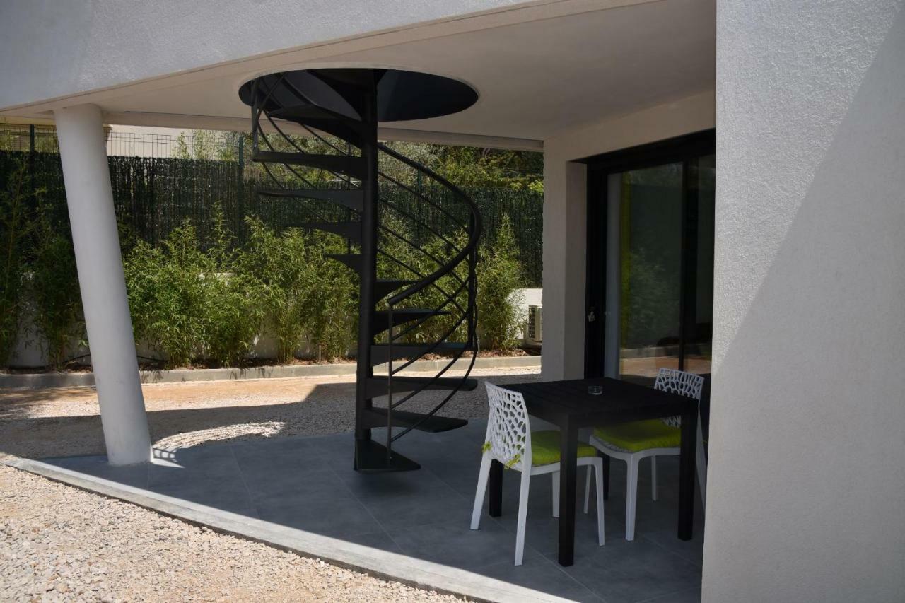 Cassis Lodges Casa de Férias *